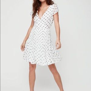 Aritzia dress size S